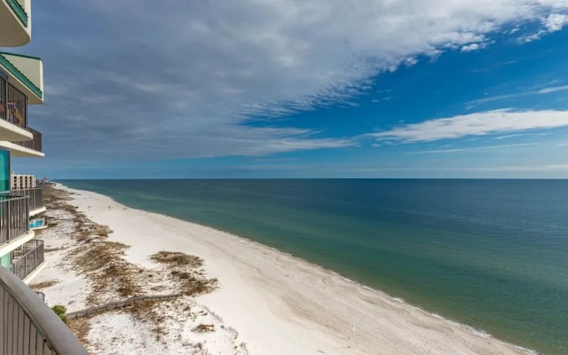 Phoenix Ix 1405 3 Bedroom Condo