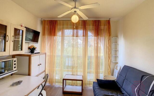 Appartement Lamalou-les-Bains, 1 pièce, 2 personnes - FR-1-451-76