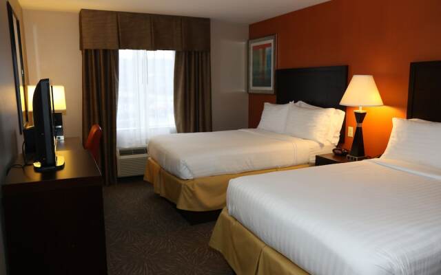 Holiday Inn Express Pittsburgh East - Mall Area5 - фото 2
