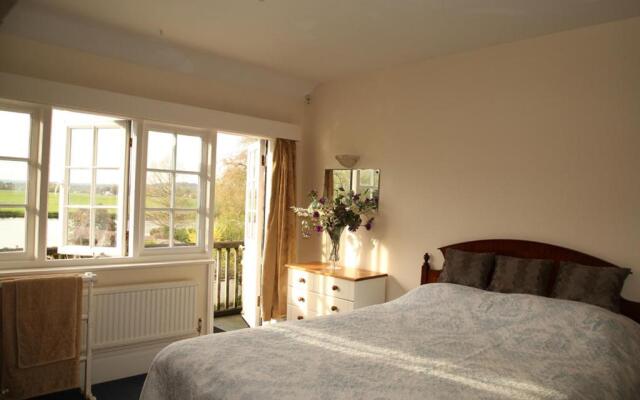 Inverloddon Bed and Breakfast, Wargrave