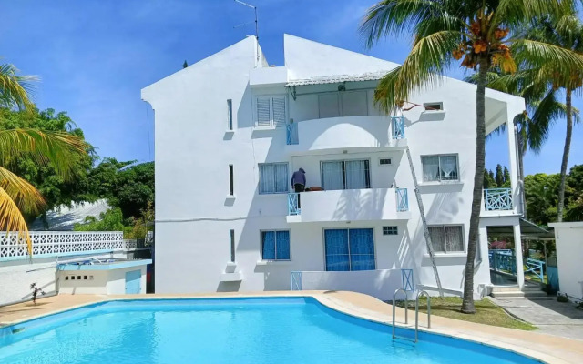 Pereybere Beach Apartments