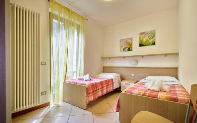 ApartmentsGarda - Canevini Residence