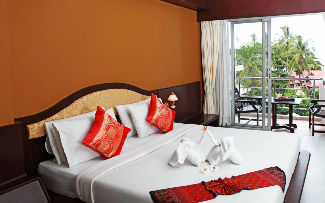 Samui First House Hotel