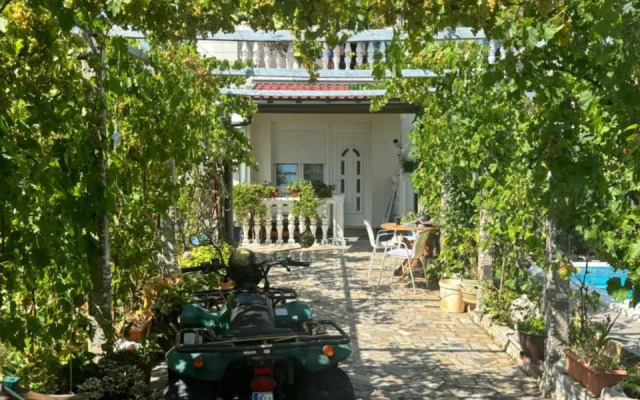 Villa Julian & Juliana