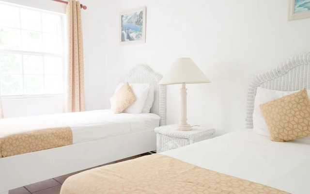 Royal Palms Hotel
