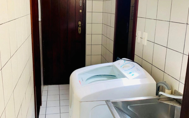 StayHere! Fique aqui! Apartamento 2/4 mobiliado no Costa Azul :-)