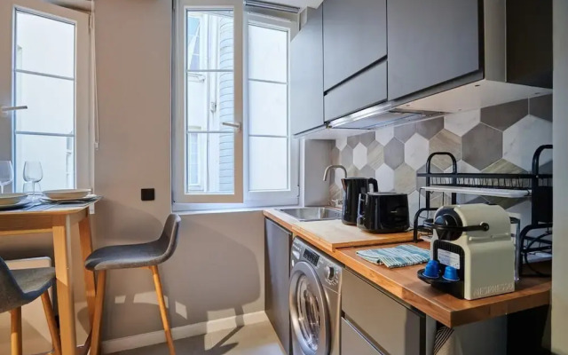 Very Charming Apartement Louvre Palais Royal