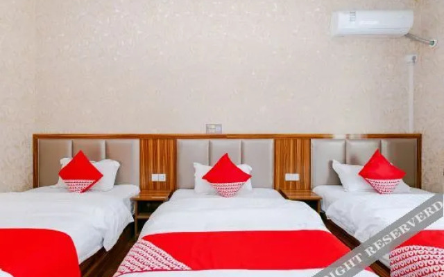 Chongzhou Shuangxin Hotel