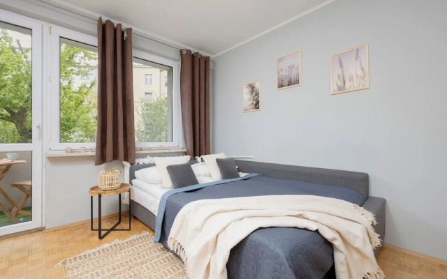 Wilanowska Studio Warsaw by Renters
