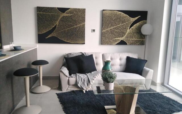 JVC Elegant and Cozy 1 Bedroom Apartment