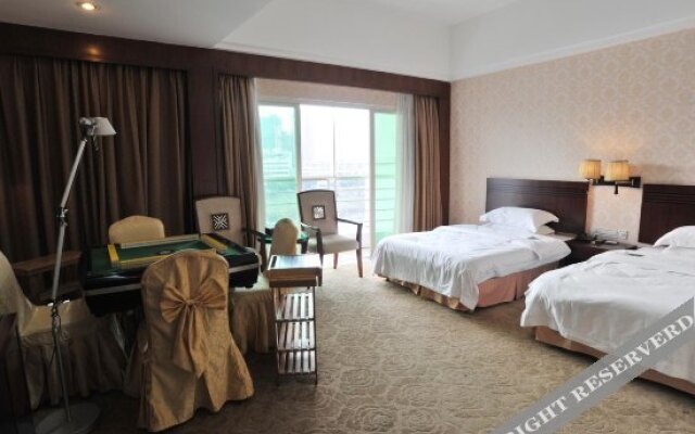 Riverside Golden Hotel
