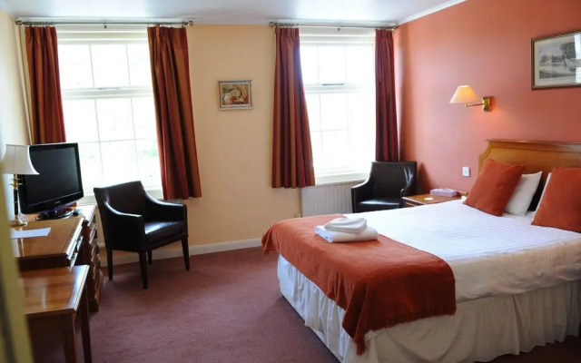 Oriel Hotel