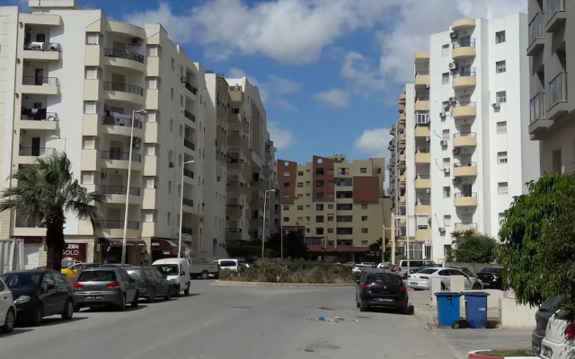 Spacious Very Modern Apartment Richly Furnished