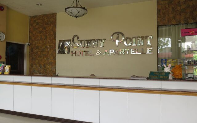 Sunny Point Hotel