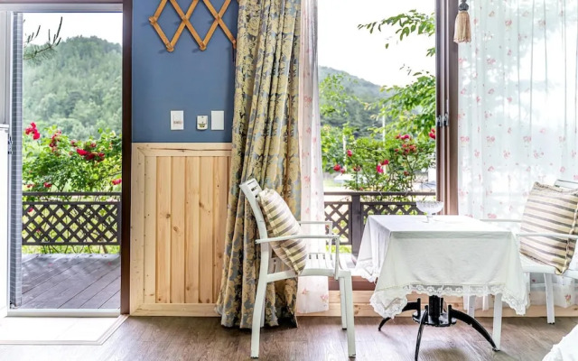 Samcheok Garden Pension