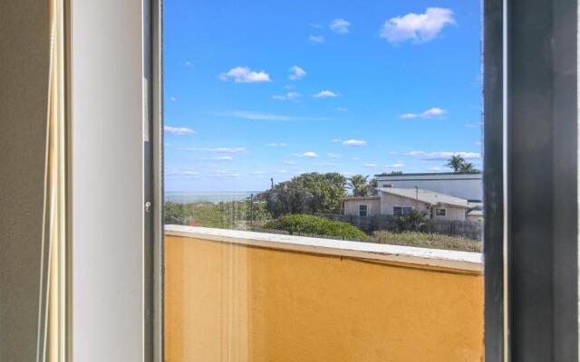 Anthony's on the Beach