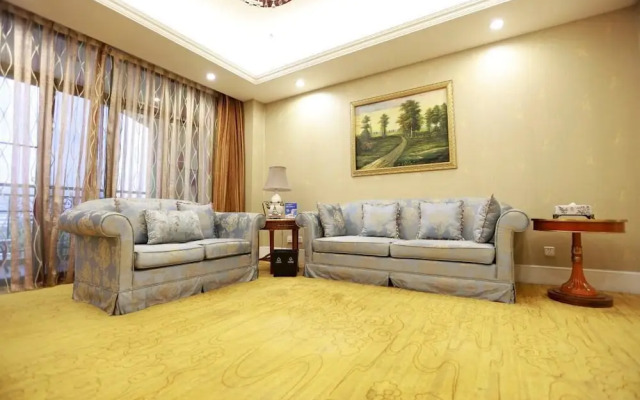 Nanjing Suning Universal Hotel