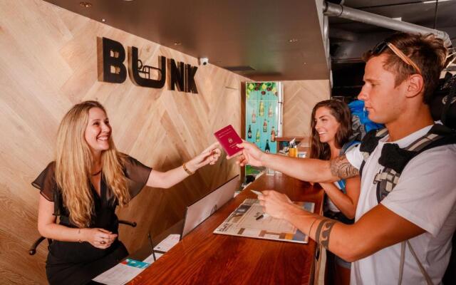BUNK Surfers Paradise - International Backpacker Hostel