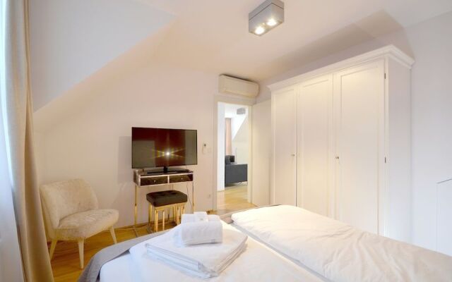 City Center Penthouse Residence Graben