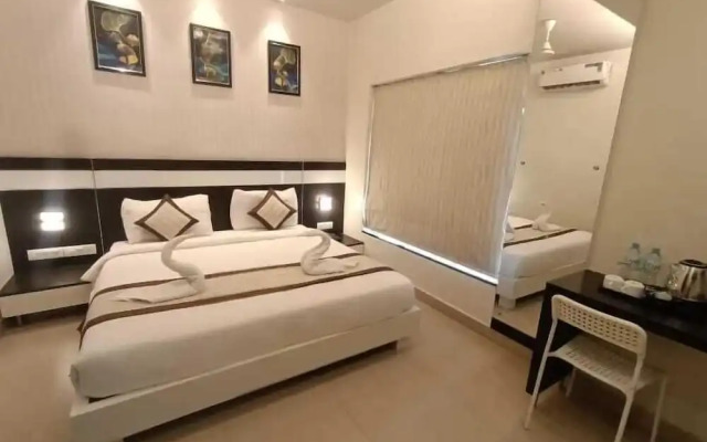 Yuvraj Palace Inn