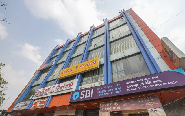 Oyo 30686 G K Residency