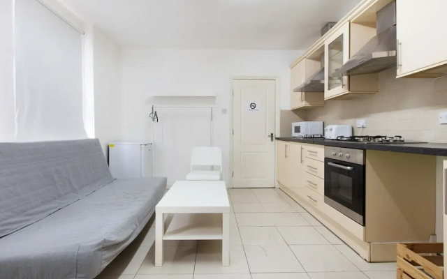Wimbledon South by Allô Housing