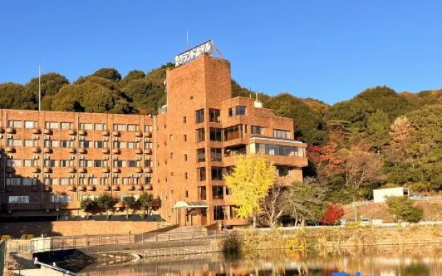 Toyokawa Grand Hotel