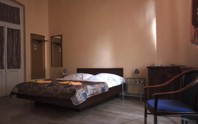 Victor Pivovar Hotel