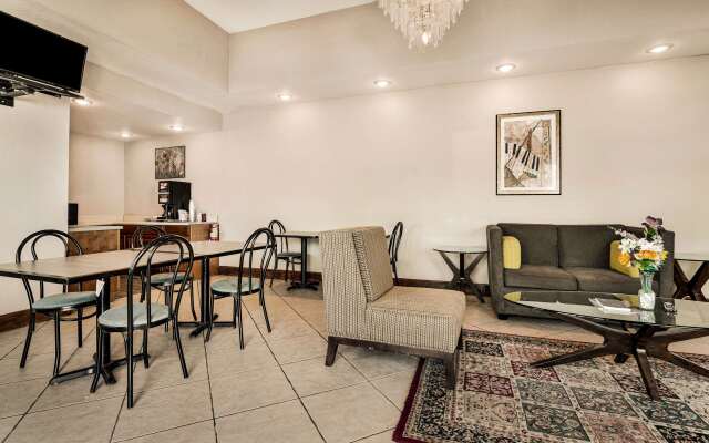 Rodeway Inn