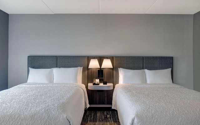 Hampton Inn & Suites by Hilton Burlington Toronto