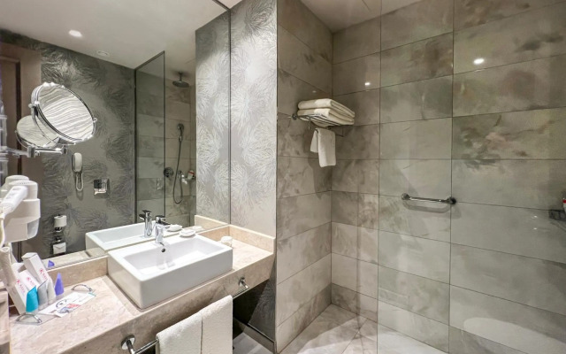 Kaya Izmir Thermal And Convention