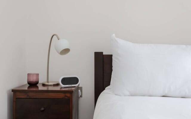 Stylish 3 Bedroom Home With Garden Near Kings Cross