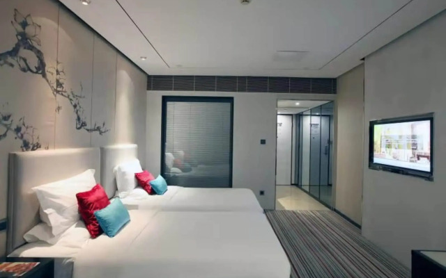 Elite Polink Global Hotel