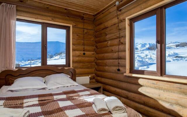 Snow Time Eco Chalet