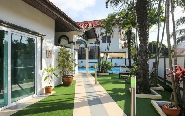 The Waterfront Apartment