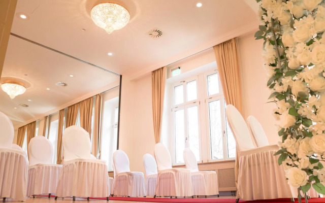 Schloss Breitenfeld Hotel & Tagung