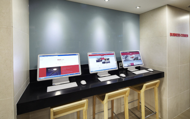 Travelodge Myeongdong Namsan
