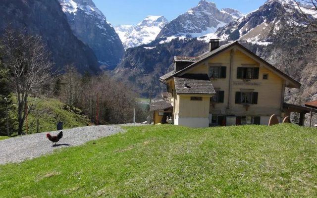 Berggasthaus Obbort – Outside – Glarus Sued