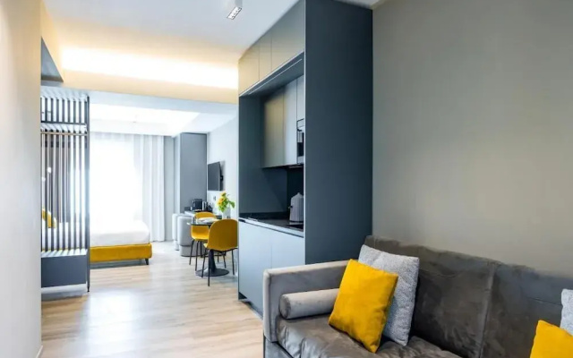 Mh Suites Plebiscito