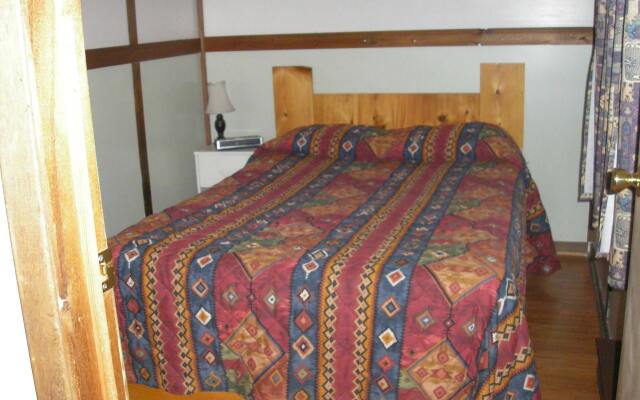 Jeddore Lodge Cabins