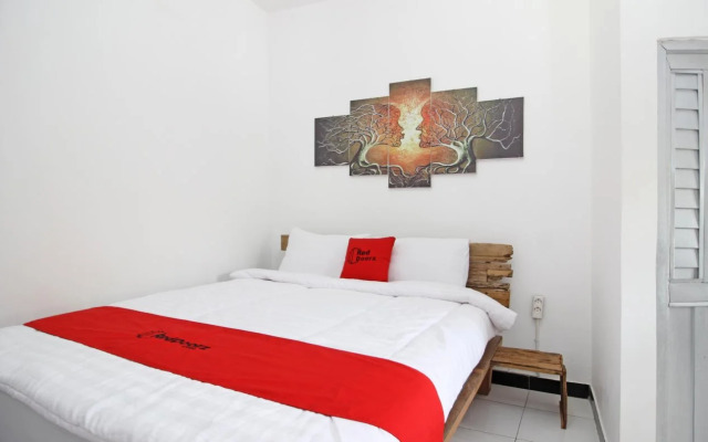 RedDoorz Syariah near Akmil Magelang