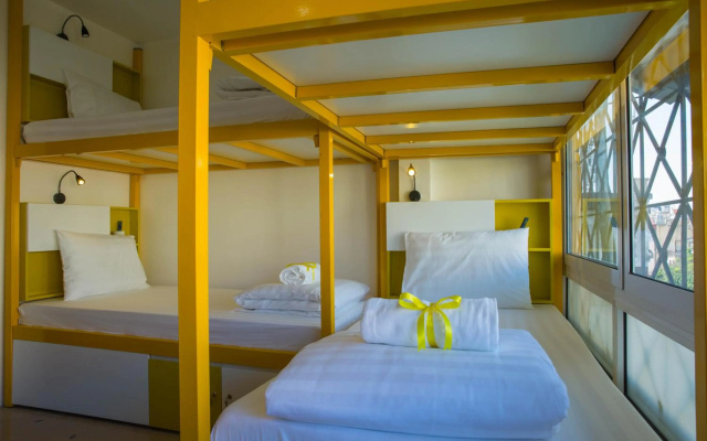 Hanoi High Five Hostel – Guest Rooms – Hanoi
