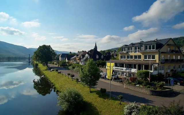 Mosel-Hotel Leyendecker Garni