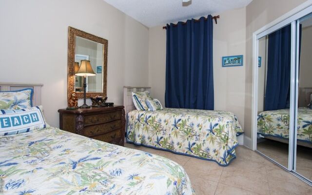 Crb0411 3 Bedroom Condo