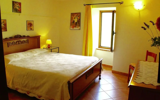 Holiday Home in Mulazzo Near Tuscan Castles