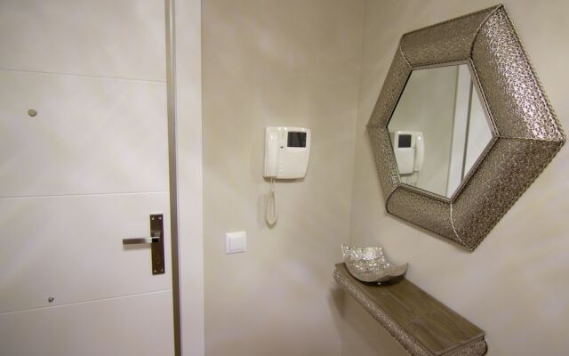 HabitaHost Cervantes