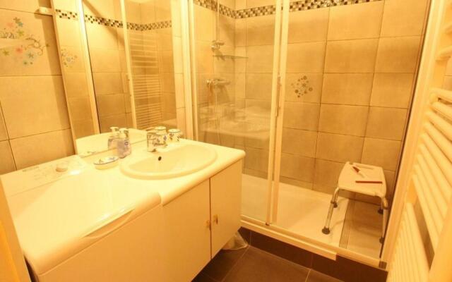 Appartement Bagnères-de-Luchon, 2 pièces, 4 personnes - FR-1-313-195