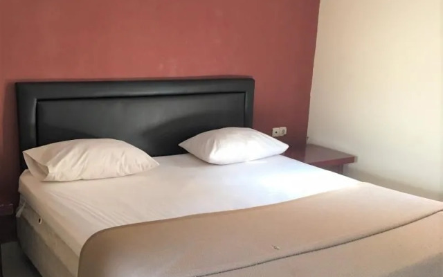 Hotel 68 Lembang by ZUZU