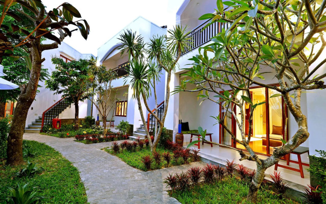 Azumi Villa Hotel