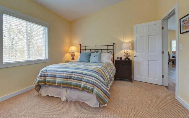 The Summit Boathouse